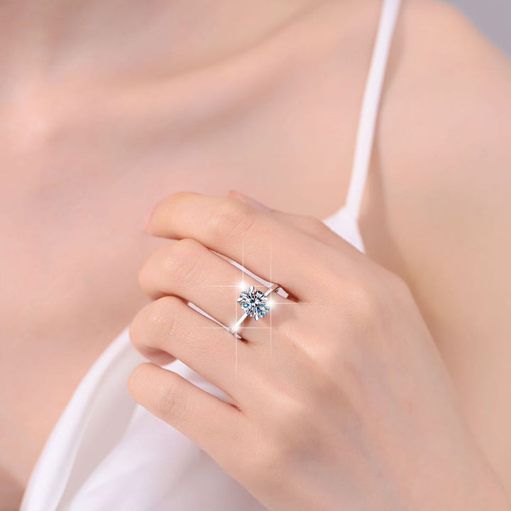 Minimalist INS-Style Cubic Zirconia Ring – Handmade Ultra-Sparkle Diamond-Inspired Design