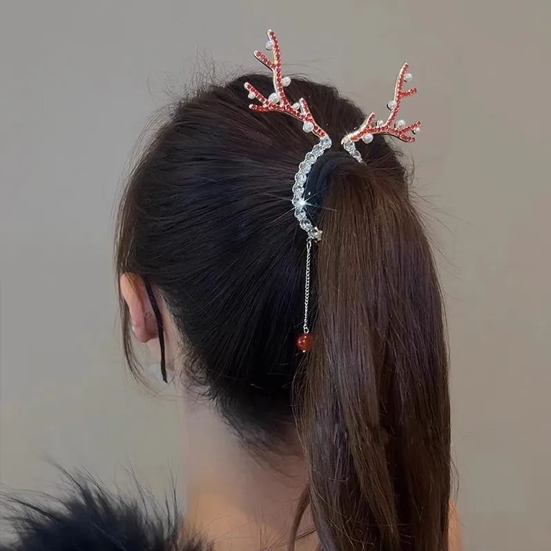Christmas High Ponytail Hair Clip - Antler Bun Hair Clamp with High-End Tassel Headpiece