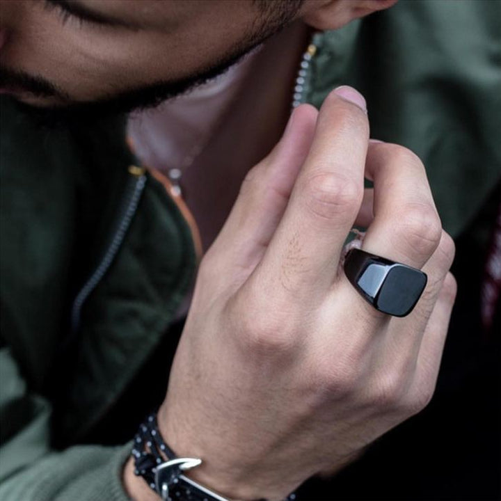 Titanium Steel Polished Square Ring (Minimalist Light Luxury Multi-Color Style)