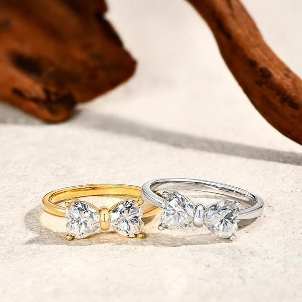 Double-Diamond Bowknot Ring (Sweet-Cool Light Luxury Style Series)