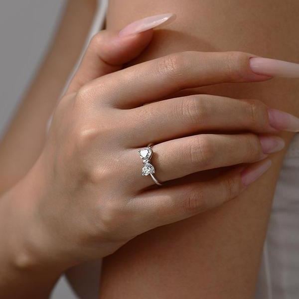 Double-Diamond Bowknot Ring (Sweet-Cool Light Luxury Style Series)