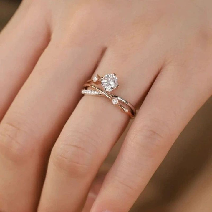 Cross-Band Center Stone Ring (Women's Luxury Daily Style)