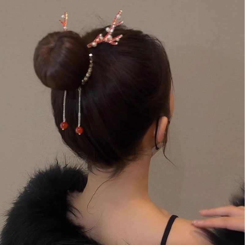 Christmas High Ponytail Hair Clip - Antler Bun Hair Clamp with High-End Tassel Headpiece