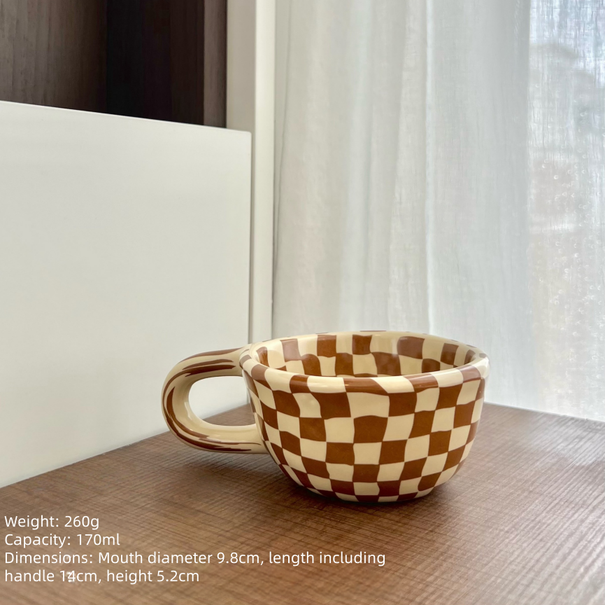 Checkerboard Pattern Retro Ceramic Mug (Niche Art Style Series)