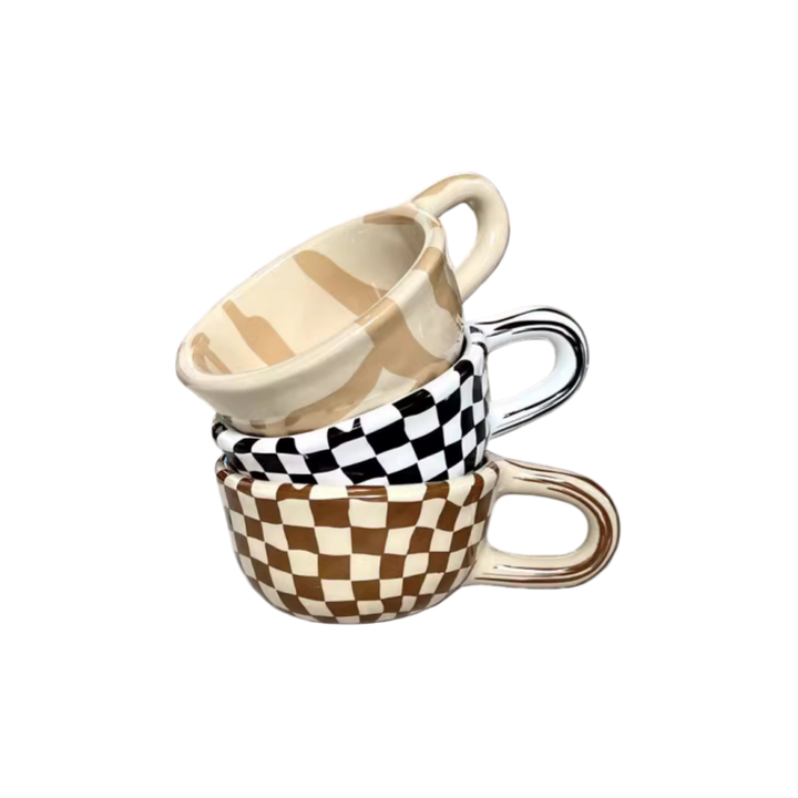 Checkerboard Pattern Retro Ceramic Mug (Niche Art Style Series)