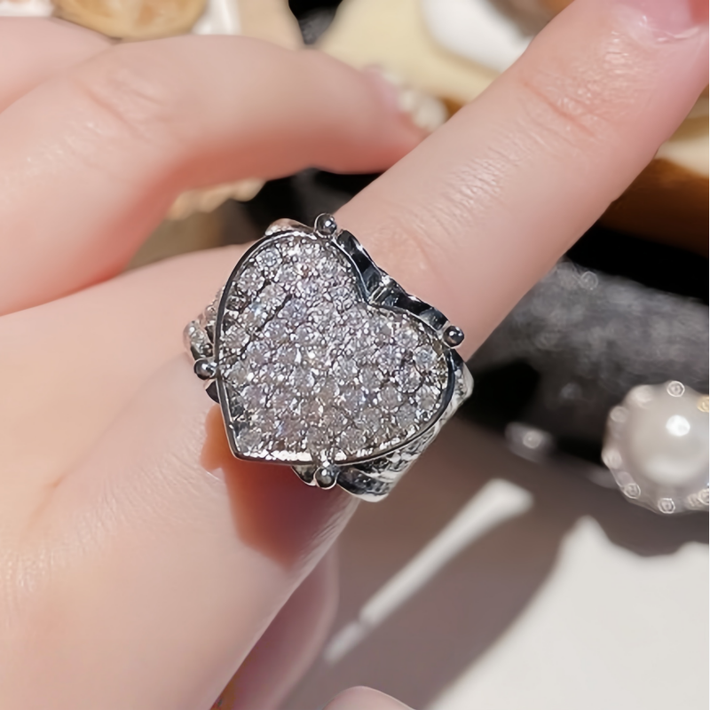 Pave Diamond Crown Ring (Hip-Hop Style Light Luxury Personalized Band)