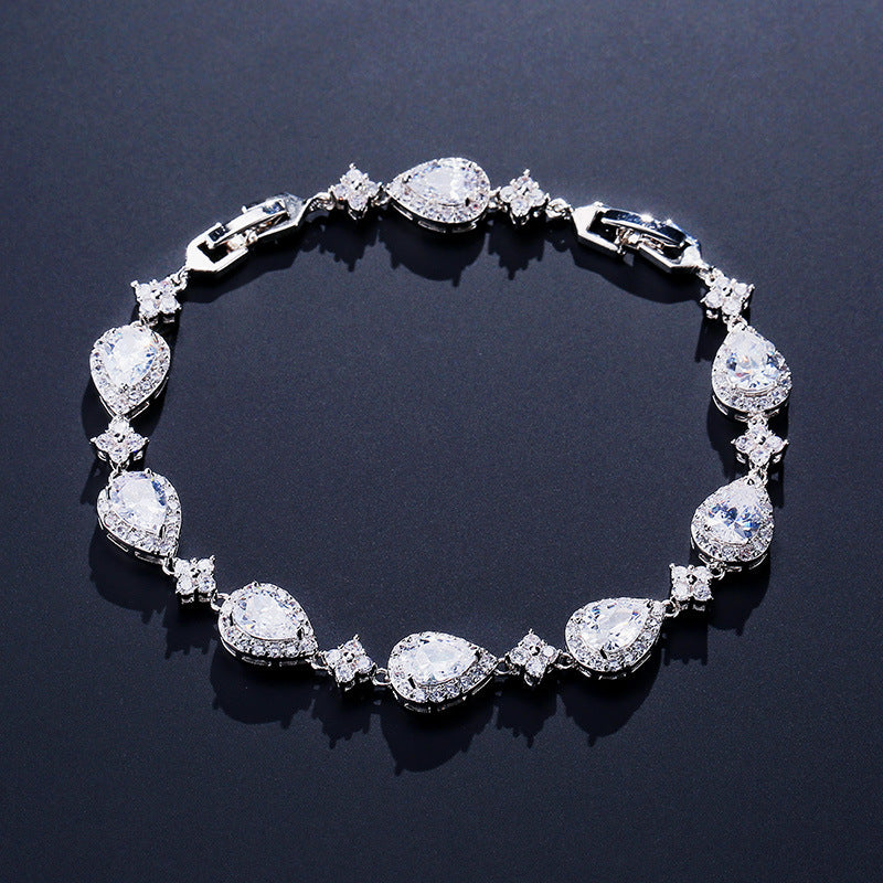 Rose Gold Tone Heart Pavé Diamond Tennis Bracelet (Delicate Luxury Statement Bangle)