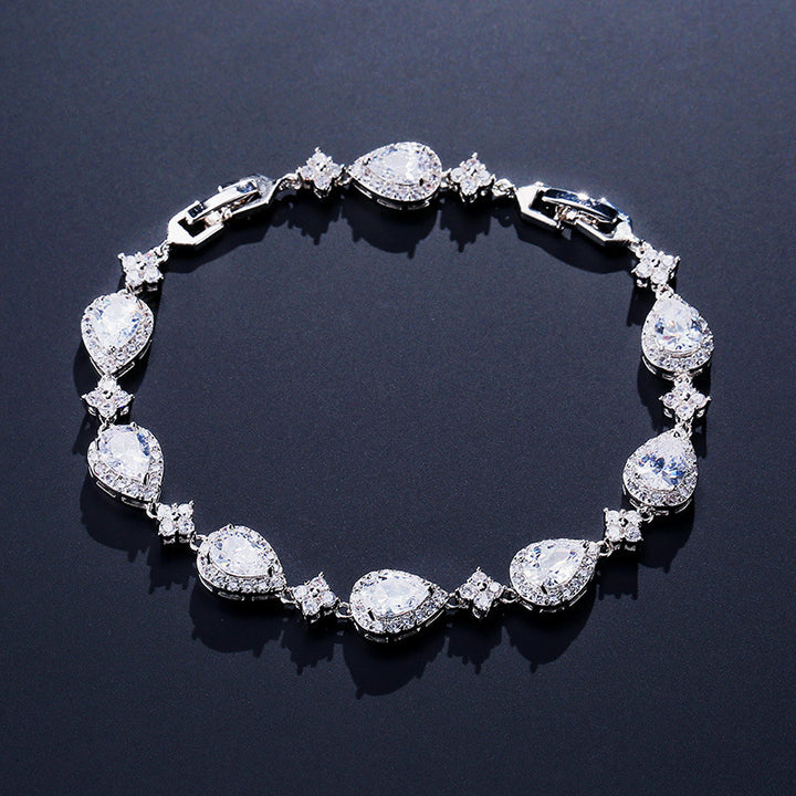 Rose Gold Tone Heart Pavé Diamond Tennis Bracelet (Delicate Luxury Statement Bangle)