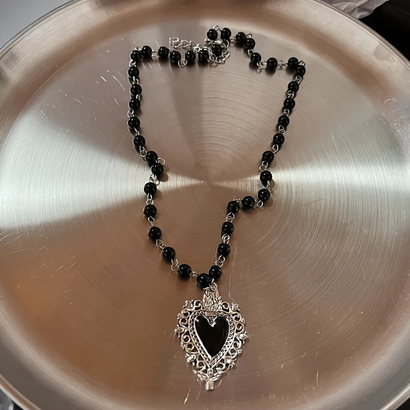 Vintage Dark Heart Necklace Set, Gothic Alt Heart Pendant Chokers, Indie Punk Style Necklace Collection