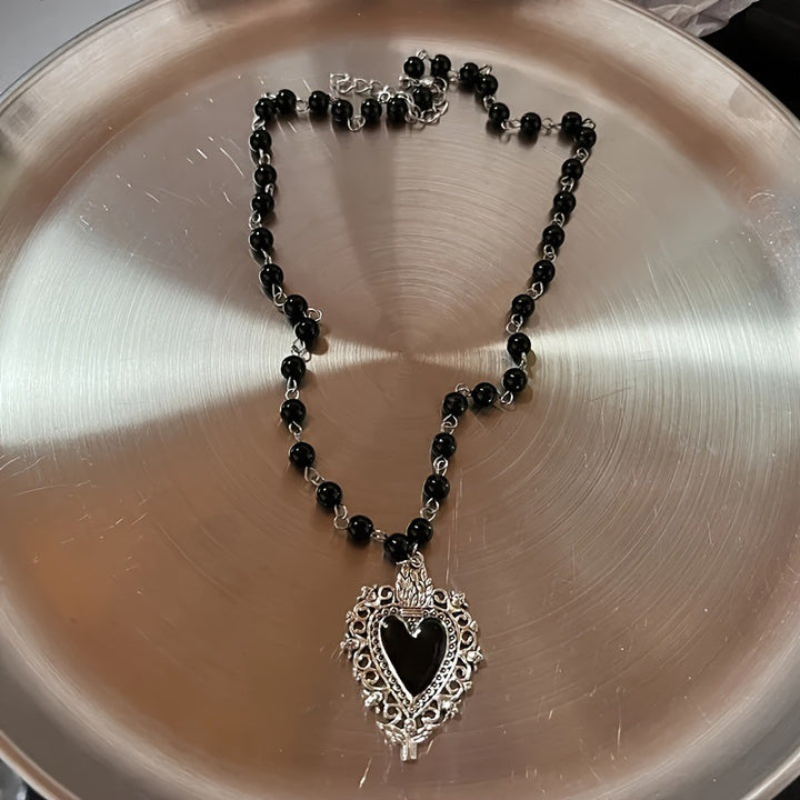 Vintage Dark Heart Necklace Set, Gothic Alt Heart Pendant Chokers, Indie Punk Style Necklace Collection