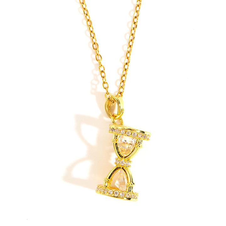 Hourglass Pave Diamond Choker (Light Luxury Niche Commemorative Style)