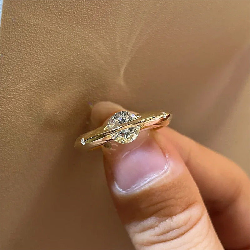Horizontal Set Main Stone Plain Band Ring, Gold & Silver One-Bar Cross Zircon Light Luxury Band
