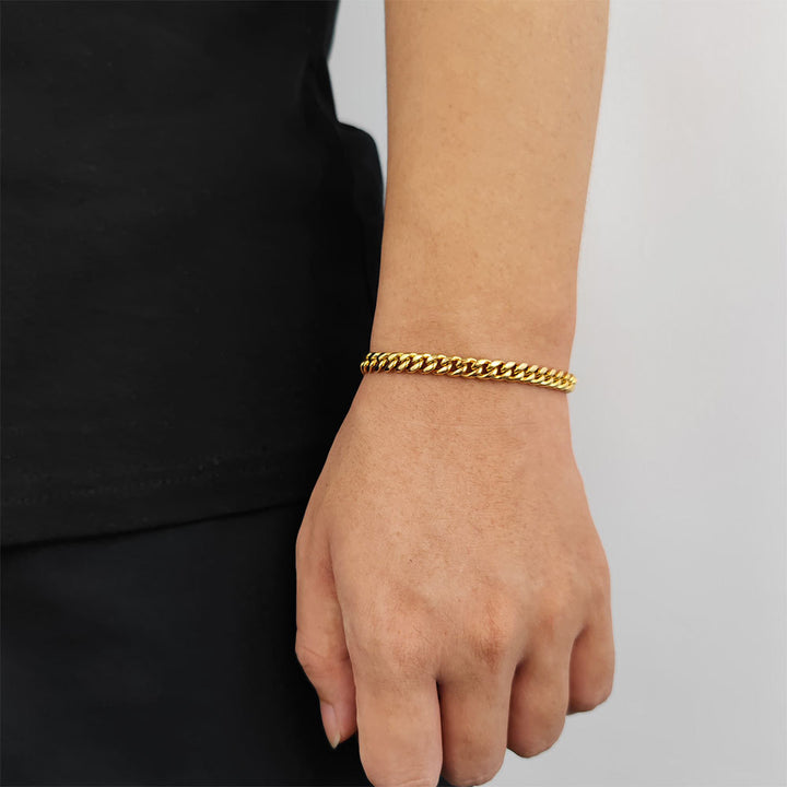 Wide Cuban Titanium Steel Bracelet, Gold Thick Chain Engraved Clasp Hip-Hop Tarnish Resistant Stylish Wristband