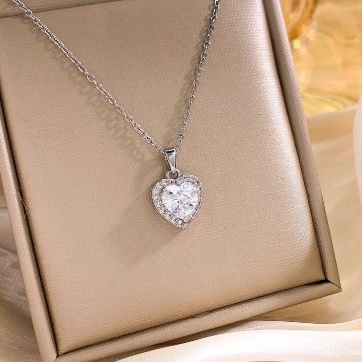 Silver Chain Pink Heart Halo Necklace (Women's Sweet Vitality Luxury Style)