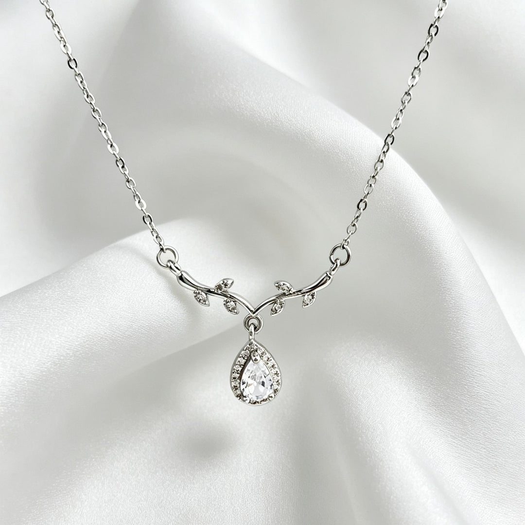 Angel Wing Teardrop Diamond Collarbone Necklace, Multiple Wing Styles Pink & White Diamond 14K Gold Plated Dainty Ladies Necklace