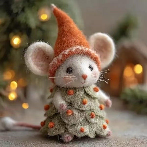 Needle Felted Gift Mouse Ornament (Healing Handmade Decoration)