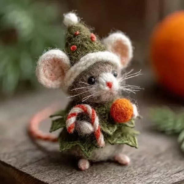 Needle Felted Gift Mouse Ornament (Healing Handmade Decoration)