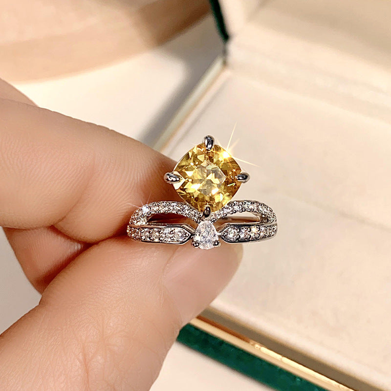S925 Silver Cushion‑Cut Twisted Shank Diamond Ring, Two‑Color Option Luxury Engagement Ring for Women