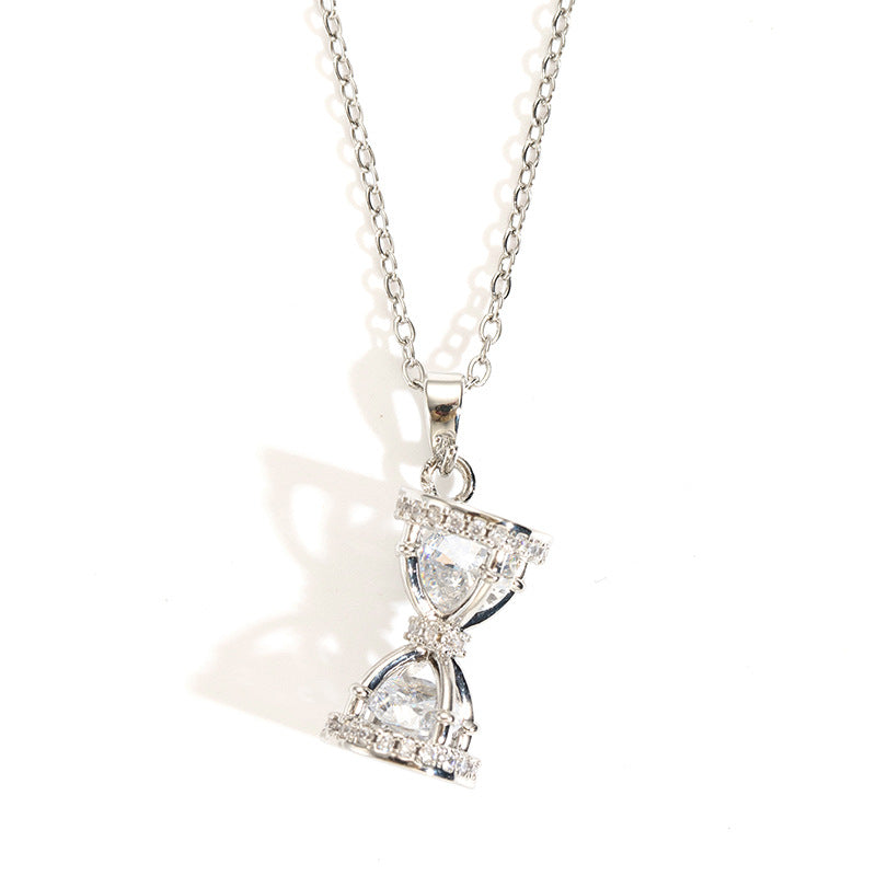 Hourglass Pave Diamond Choker (Light Luxury Niche Commemorative Style)