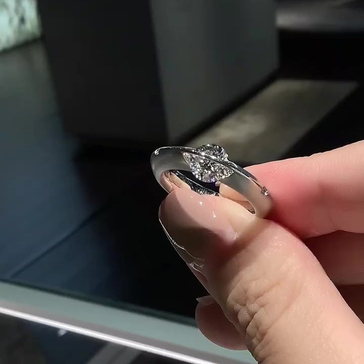 Horizontal Set Main Stone Plain Band Ring, Gold & Silver One-Bar Cross Zircon Light Luxury Band