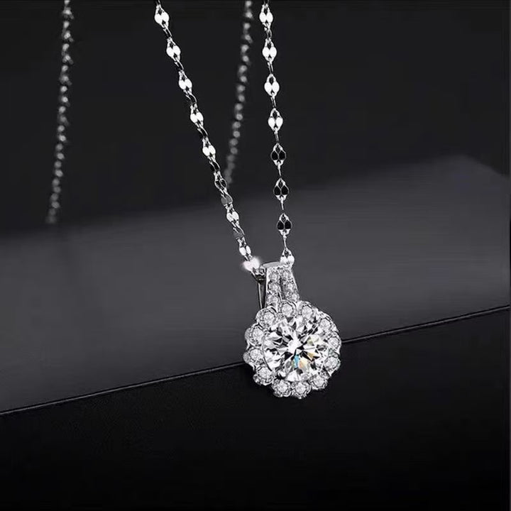 Luxury Round Diamond Halo Necklace (Classic Prong-Set Pendant Chain)