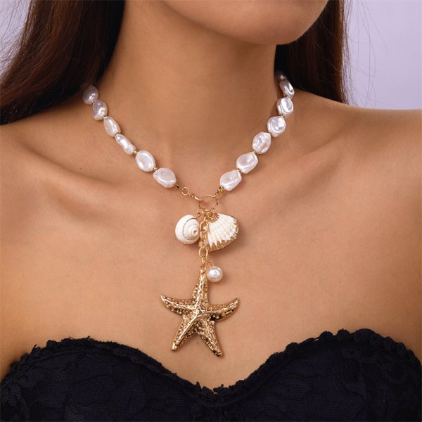 Vacation Style Baroque Pearl Starfish Choker, Large 3D Starfish & Shell Toggle Clasp Short Necklace for Women