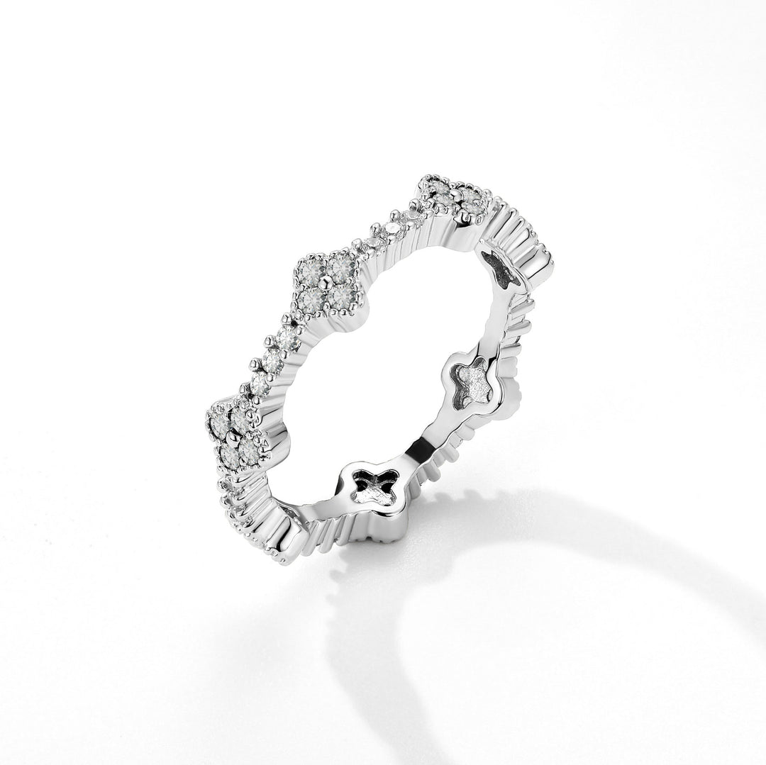 Four-Leaf Clover Pavé Gear Edge Ring Set (Luxury Vintage Lucky Band)