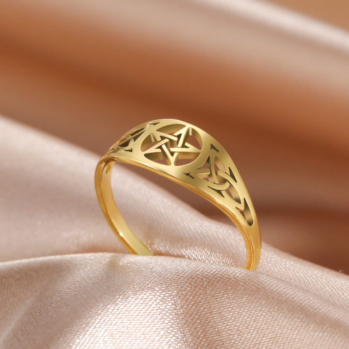Cutout Pentagram Celtic Knot Ring (Dark Niche Personalized Style)