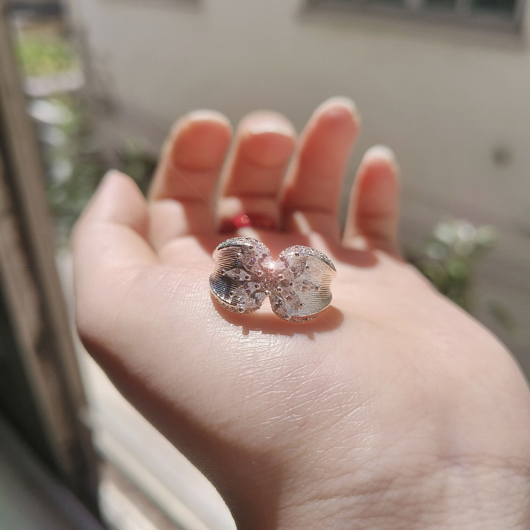 Brushed Finish Flower Diamond Statement Ring (2 Colors Luxury Delicate Band)