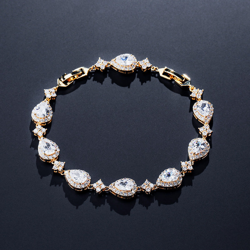 Rose Gold Tone Heart Pavé Diamond Tennis Bracelet (Delicate Luxury Statement Bangle)