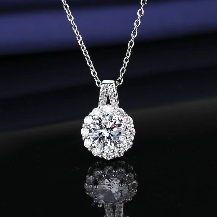 Luxury Round Diamond Halo Necklace (Classic Prong-Set Pendant Chain)