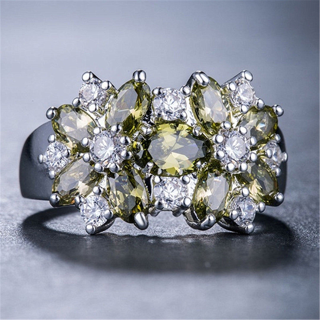 Oval‑Cut Centre Stone Marquise‑Accent Cluster Ring For Women, 8 Color Options