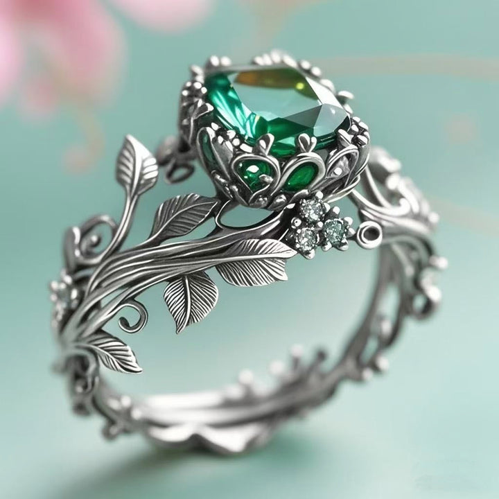 Vintage Forest Vine Emerald Ring, Openwork Leaf Carved Green Gem Band Gold Silver Black Gothic Botanical Statement Jewelry