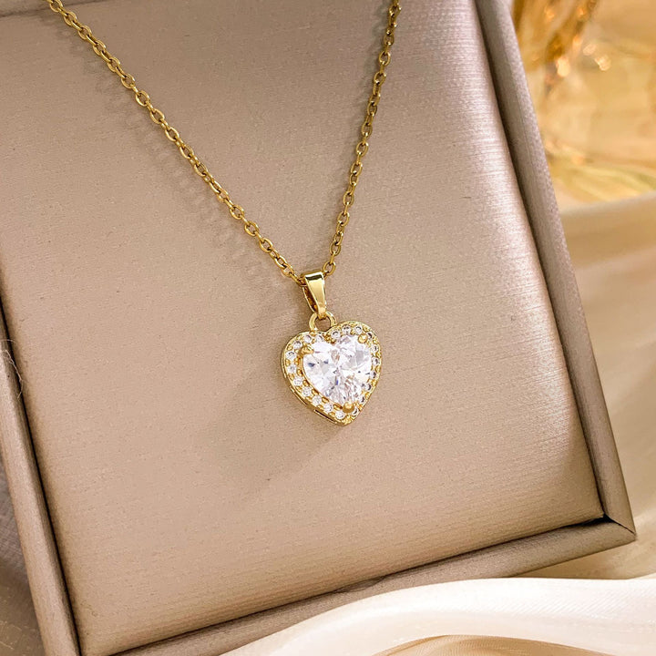 Silver Chain Pink Heart Halo Necklace (Women's Sweet Vitality Luxury Style)