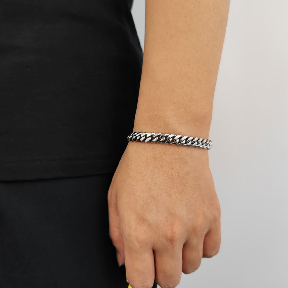 Wide Cuban Titanium Steel Bracelet, Gold Thick Chain Engraved Clasp Hip-Hop Tarnish Resistant Stylish Wristband