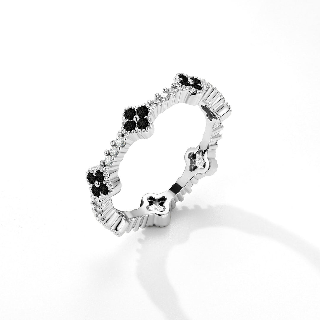 Four-Leaf Clover Pavé Gear Edge Ring Set (Luxury Vintage Lucky Band)