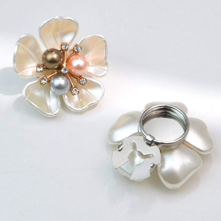 Shell Pearl Flower Shirt Button Covers — Turtle Cuff Clips & Fashion Accessories