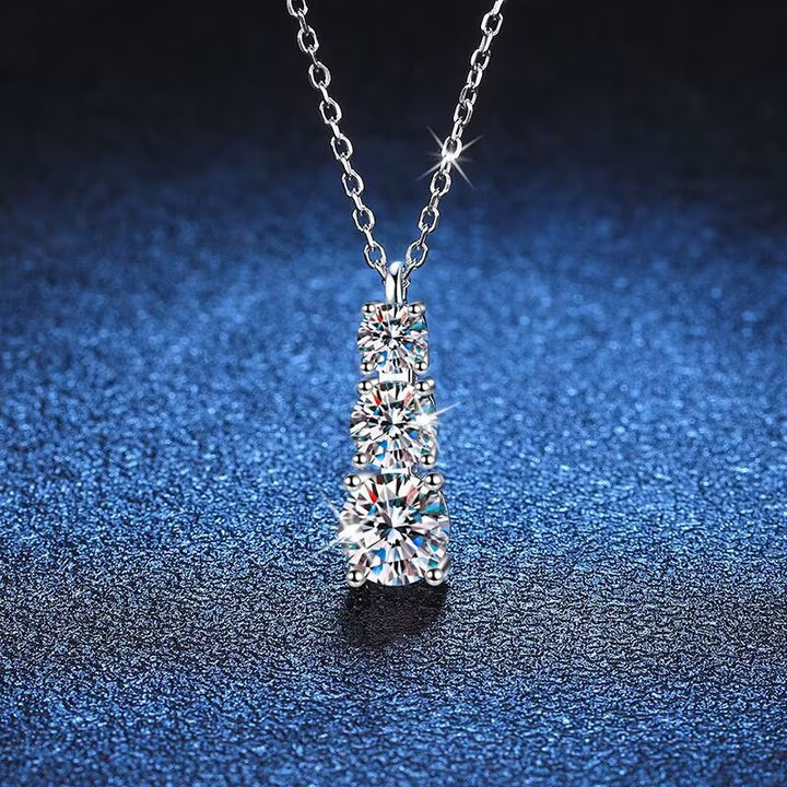 Luxury Shining Diamond Pendant Choker (Temperament Daily Necklace)