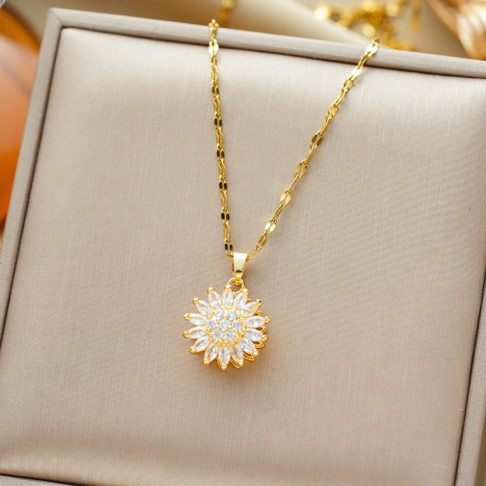 Spinning Sunflower Pavé Clavicle Chain (Light Luxury Niche Healing Necklace)