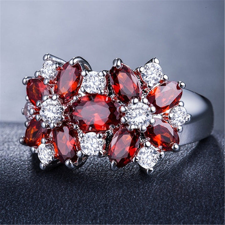 Oval‑Cut Centre Stone Marquise‑Accent Cluster Ring For Women, 8 Color Options