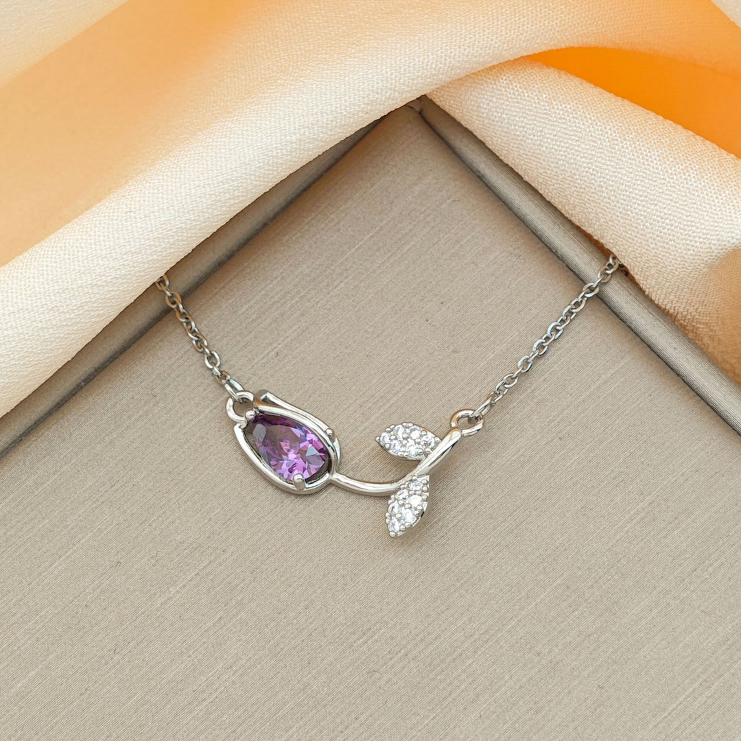 Tulip Gemstone Choker Set (Light Luxury Niche Fresh Necklace)