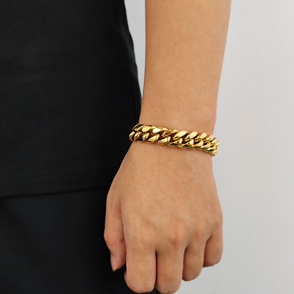 Wide Cuban Titanium Steel Bracelet, Gold Thick Chain Engraved Clasp Hip-Hop Tarnish Resistant Stylish Wristband
