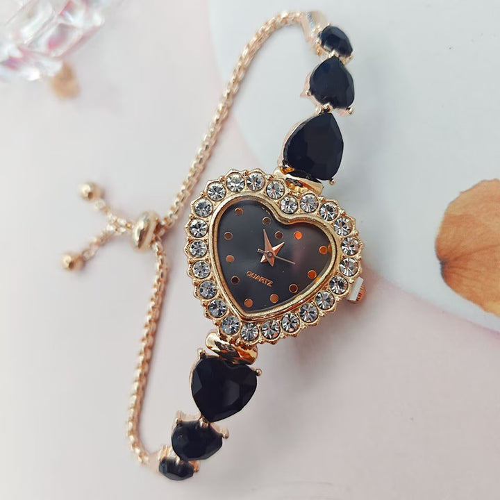 Vintage Pave Diamond Heart Bracelet Watch (Sweet-Cool Girlish Style Light Luxury Accessory Watch)